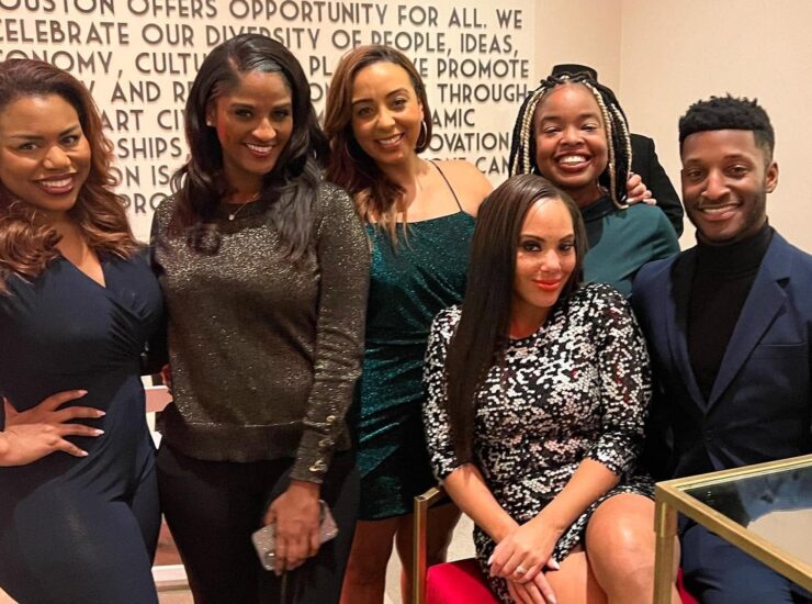 PHOTOS: 2022 Mayor’s Media & Friends Holiday Party